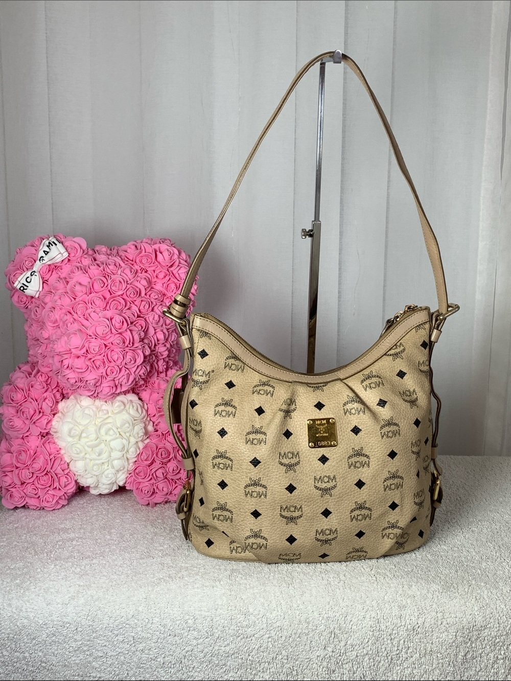 GUC MCM Beige Visetos Hobo Bag